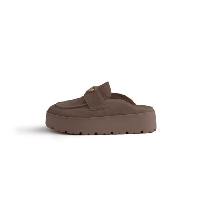 PRADA FUSSBETT SUEDE LOAFER MULES 1XZ778